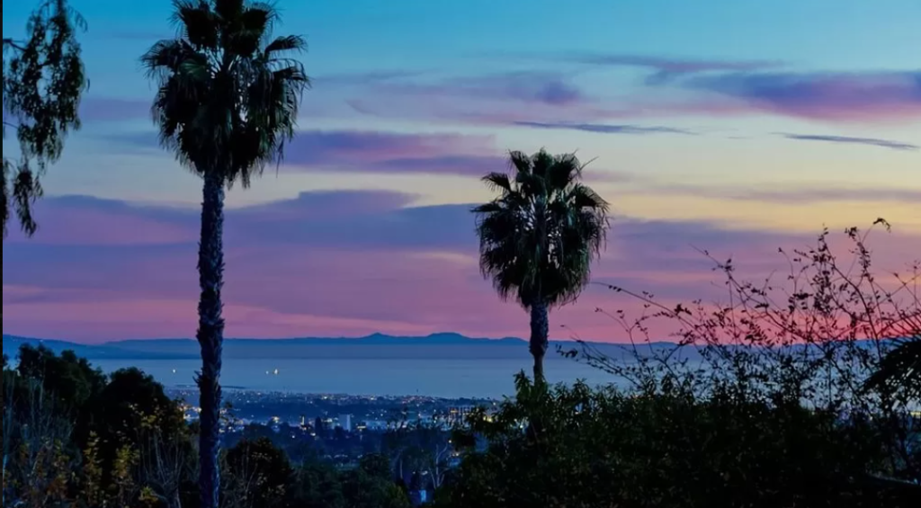 Hollywood Hills, Sunset Strip, Crestwood Hills, Los Feliz Oaks, Beachwood Canyon, Nichols Canyon, Laurel Canyon, Mid Century Modern, Curated Homes,