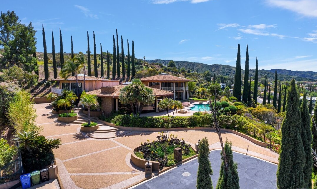 Encino The Lewis-Loughrey Estate, Designed by Donald G. Park AIA, breathtakingly beautiful estate