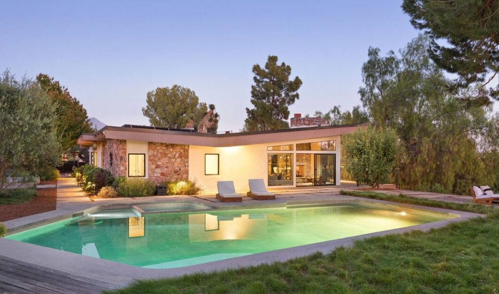 Fabulous geometric shaped pool in this Altadena Architectural Exceptional Post and Beam Modern Home.