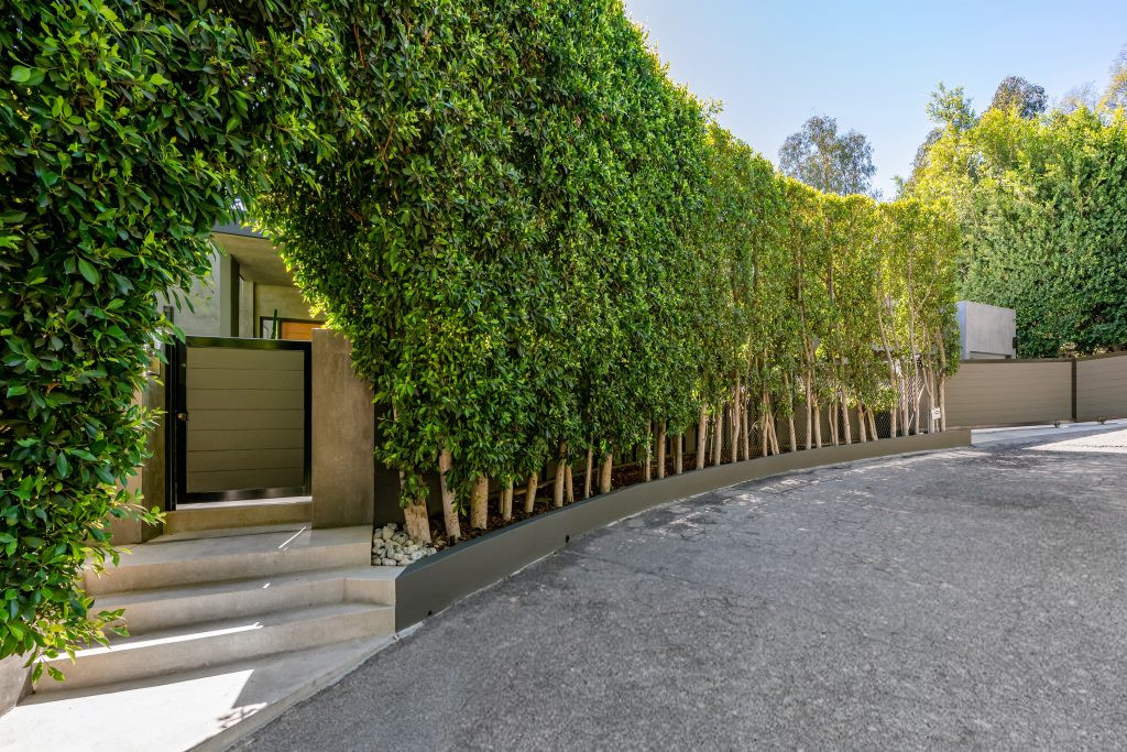 Hollywood Hills Exceptional Gated and Secluded Modern Home