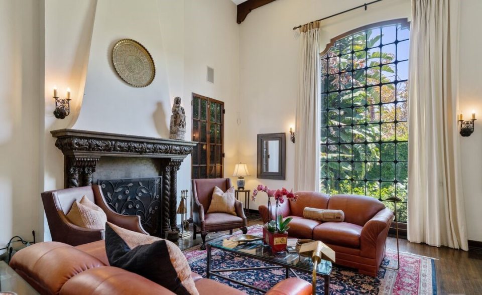 HANCOCK PARK CLASSIC SPANISH MEDITERRANEAN — Modern Living LA