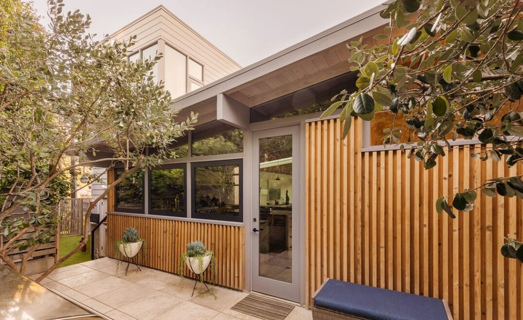 Rustic Canyon Case Study Thornton Abell renovated and expanded to meet the needs of today.