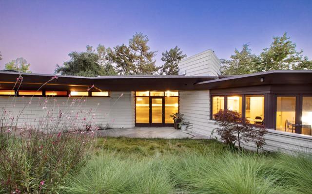 La Cañada Flintridge Lloyd Wright Emanuel Gainsburg Residence  