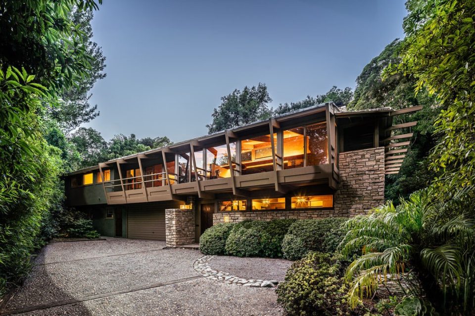 Glendale Rudolph Schindler’s Rodriguez House