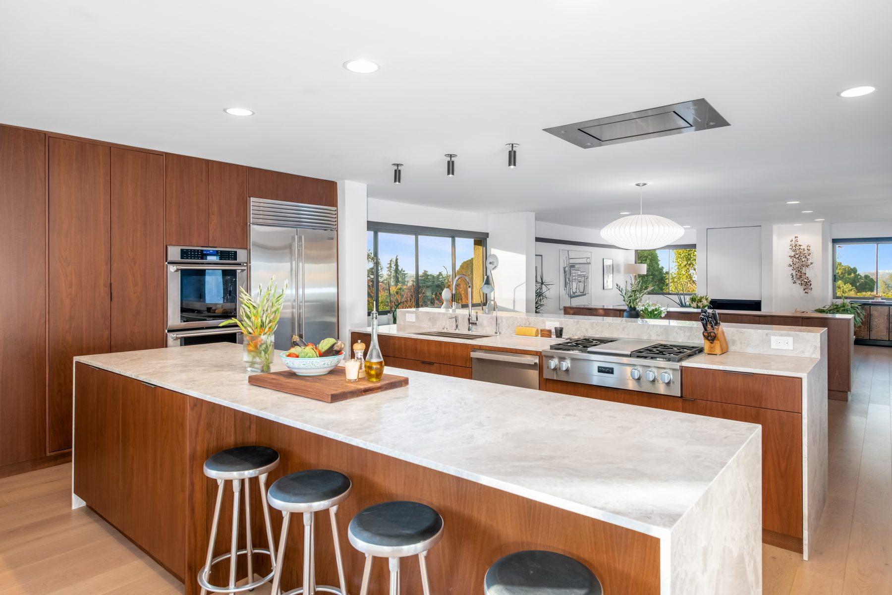 SHERMAN OAKS BUFF & HENSMAN FAIA “EVERTS HOUSE” — Modern Living LA