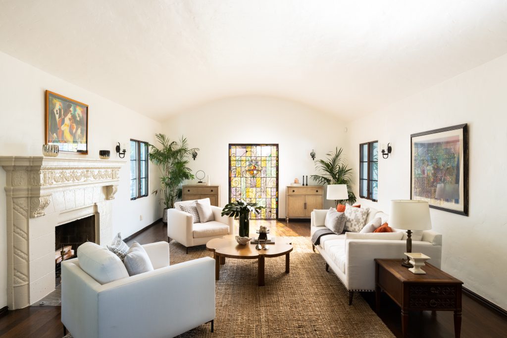 Spanish Colonial Revival home located in prime Miracle Mile HPOZ