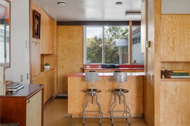 Thousand Oaks Richard Neutra the McSorley House