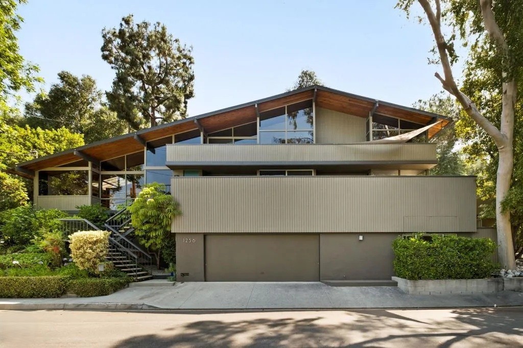 Pasadena John L. Pugsley Exceptional Post & Beam