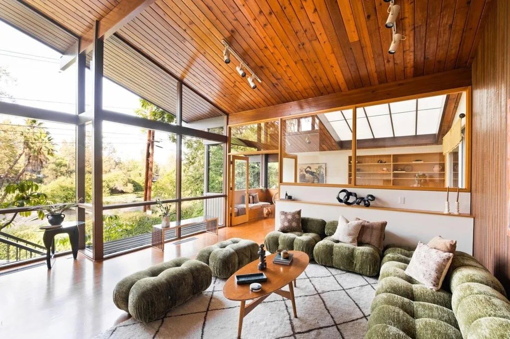 Pasadena John L. Pugsley Exceptional Post & Beam