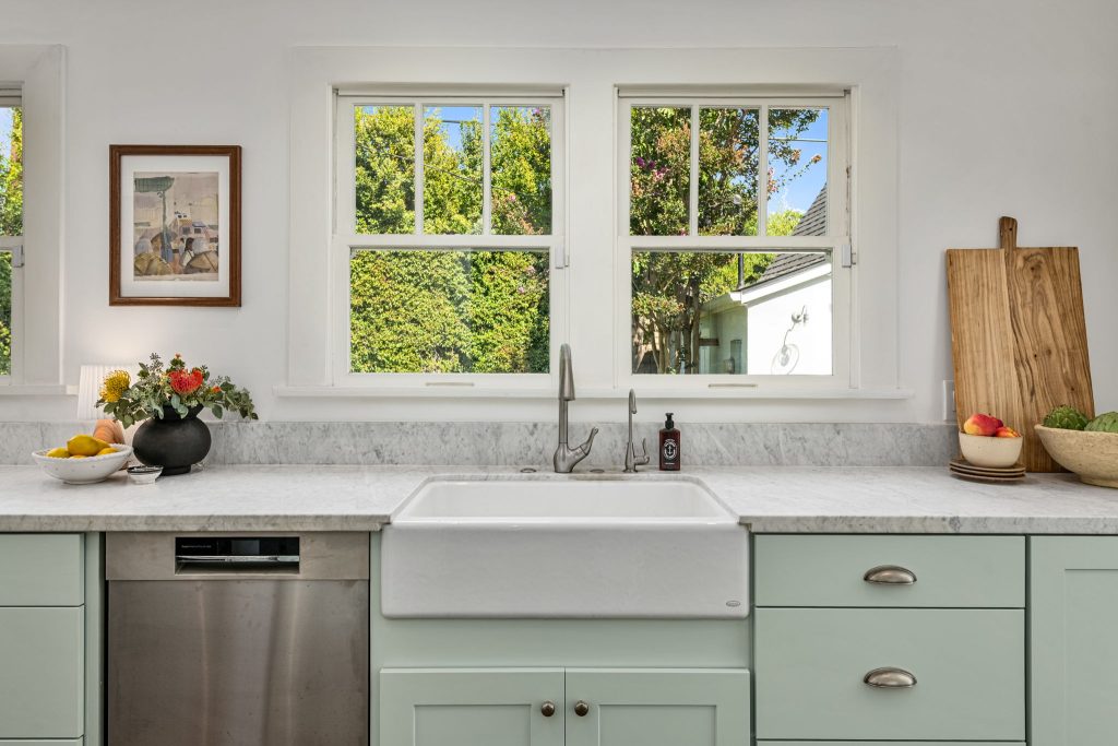 Windsor Square Storybook English Cottage