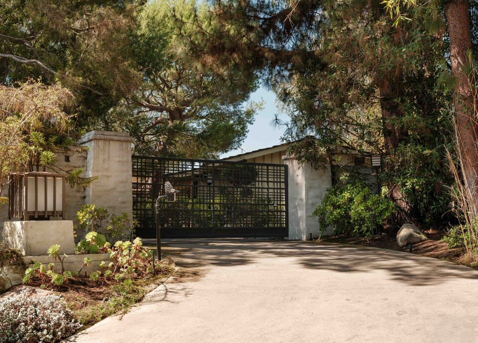 Bel Air the Dr. Richard Henry House by Cliff May