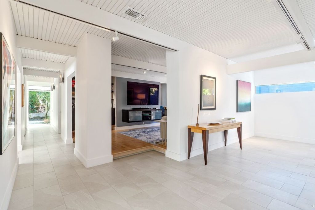 7530-Sunnywood-Lane-6