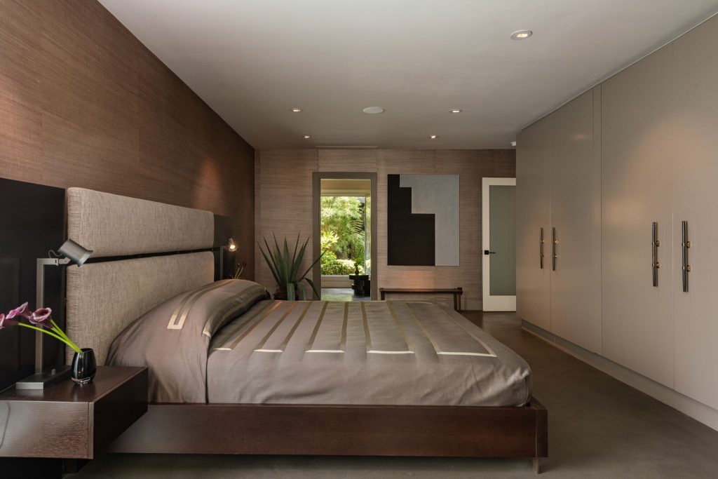 Hollywood Hills Mid-Century Turned Elegant Modern