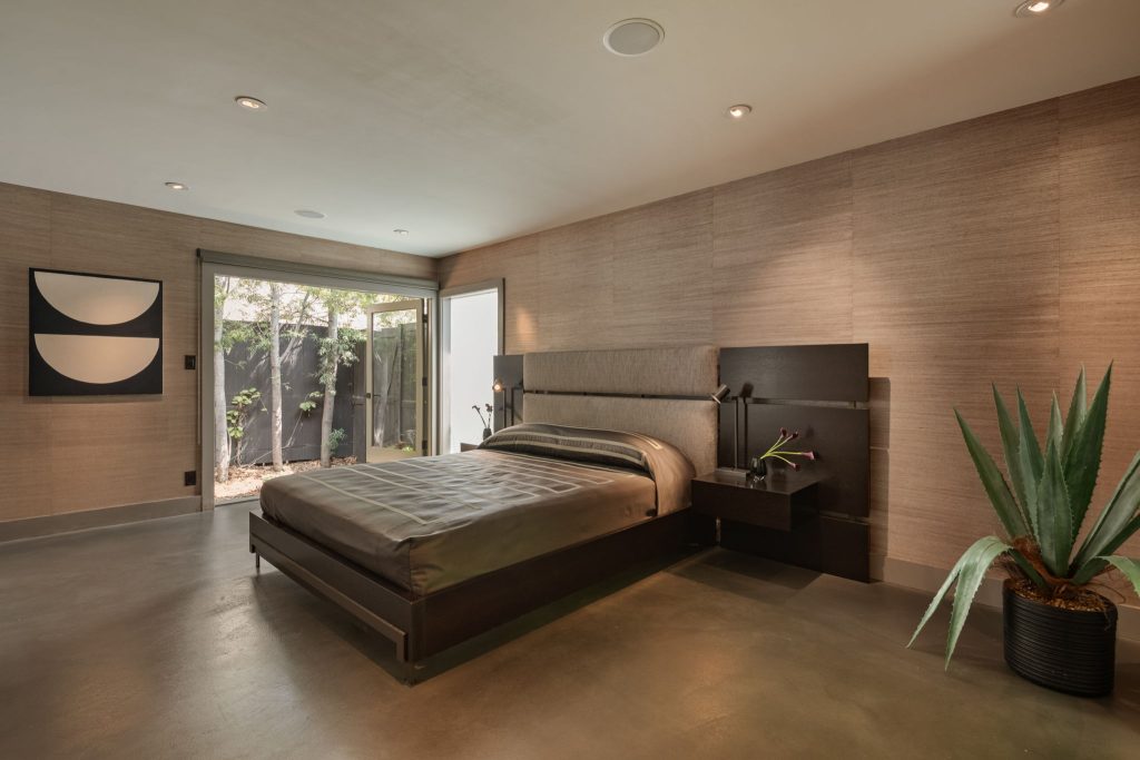 Hollywood Hills Mid-Century Turned Elegant Modern