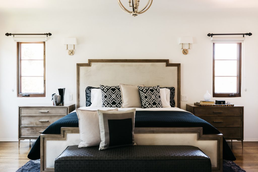 Spanish Colonial Revival home located in prime Miracle Mile HPOZ