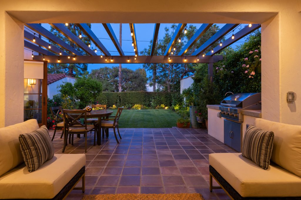 Spanish Colonial Revival home located in prime Miracle Mile HPOZ