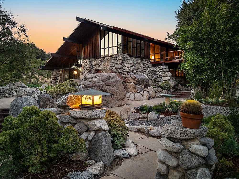 Altadena Architectural Landmark Boulder Crest