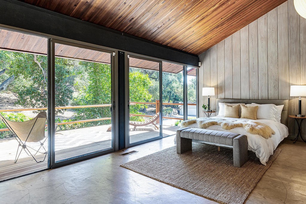 Altadena Architectural Landmark Boulder Crest