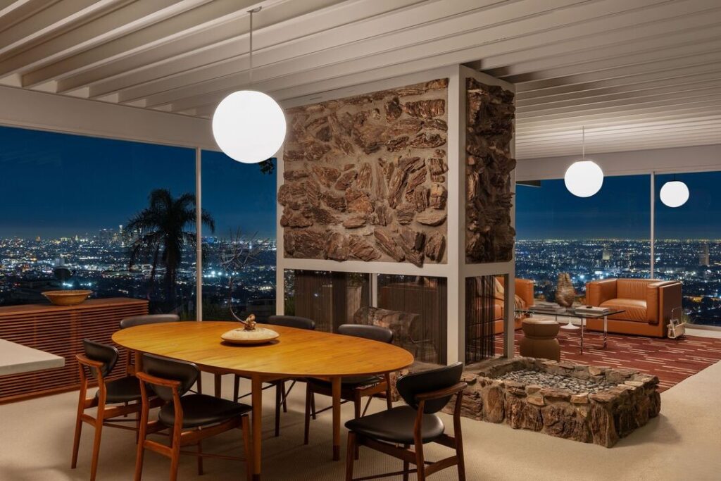 Hollywood Hills The Stahl House, aka Case Study House 22, Pierre Koenig