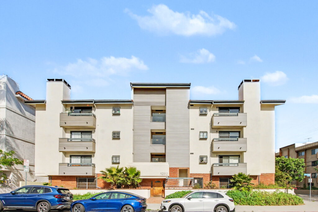 West Los Angeles Exceptional Top Floor Condo