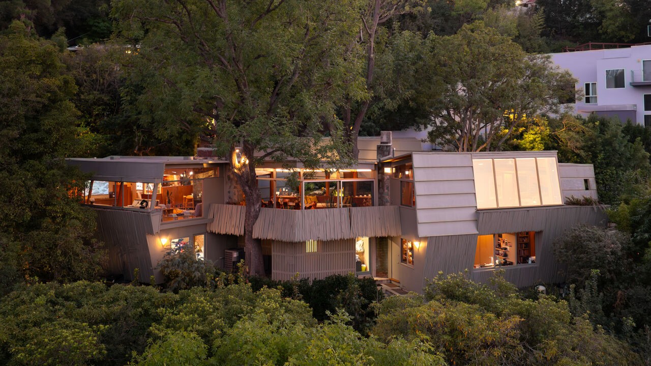 Hollywood Hills Rudolph Schindler Kallis–Sharlin Residence