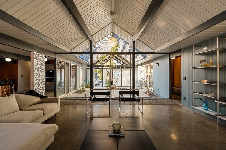 Granada Hills Joseph Eichlar, A. Quincy Jones Mid-Century California Modernism