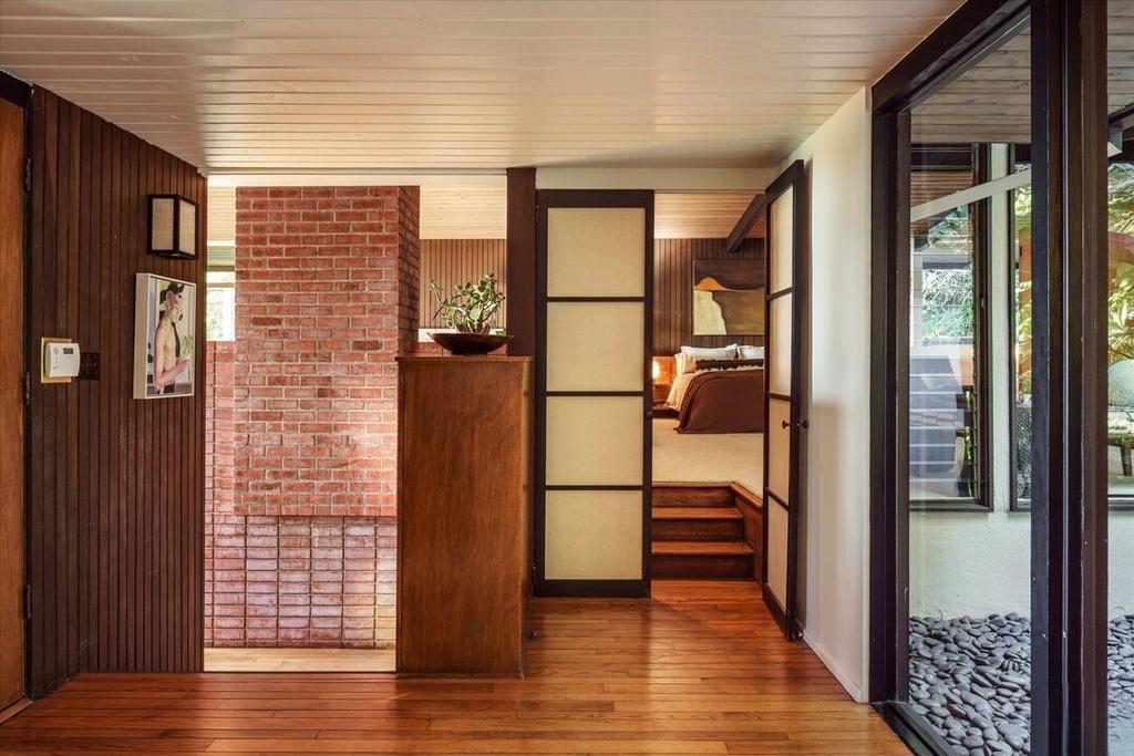 Silver Lake Eugene Weston III the Fischer Residence