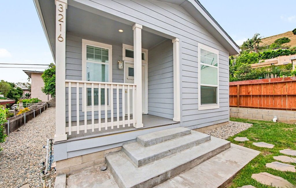 Glassell Park Charming Spanish Bungalow + ADU