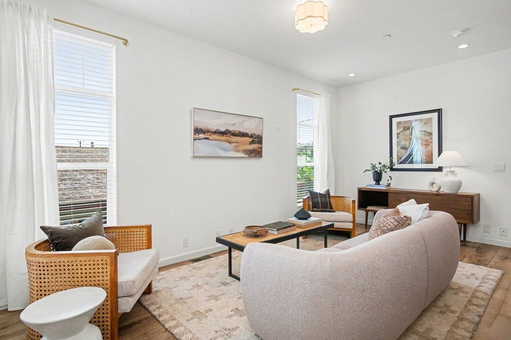 Glassell Park Charming Spanish Bungalow + ADU