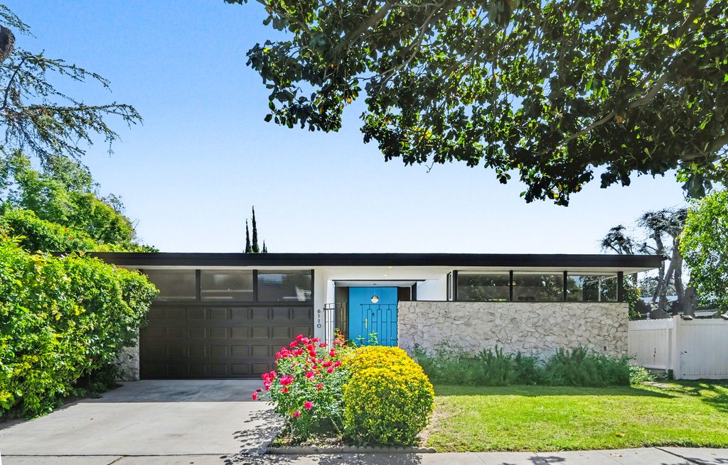 Valley Glen The Wishnow Residence by Benton and Park, AIA