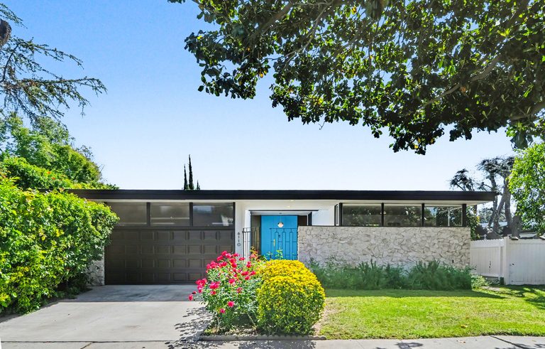Valley Glen The Wishnow Residence by Benton and Park, AIA