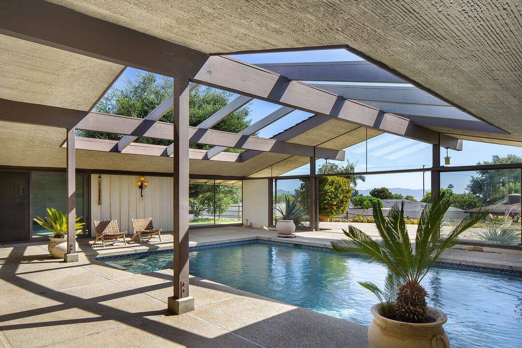 Camarillo The Robert and Alice Power Residence by Cliff May